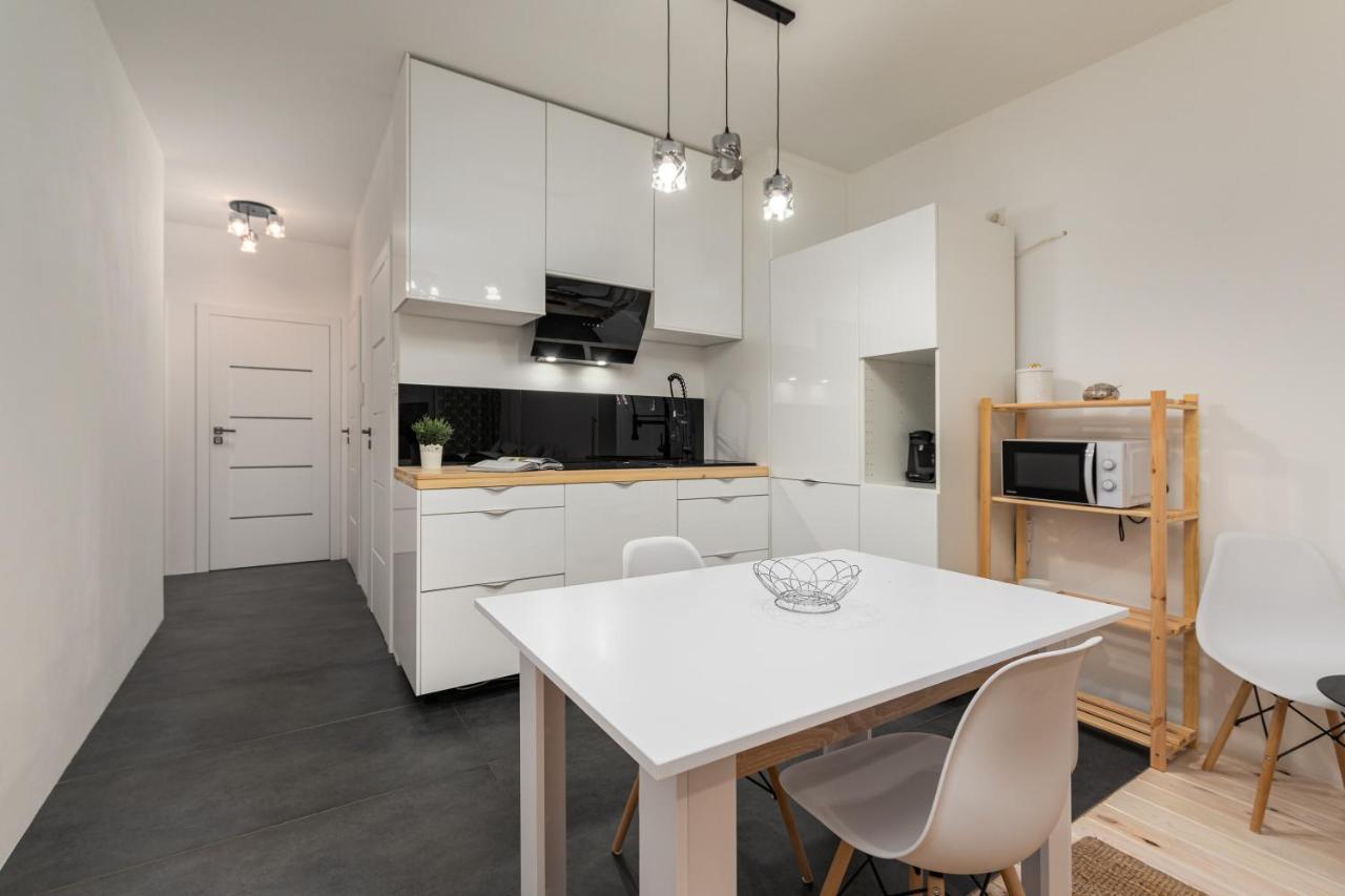 Przerwana 11A By Homeprime Warsaw Exterior photo